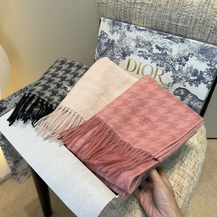 スーパーコピー グッチ マフラー