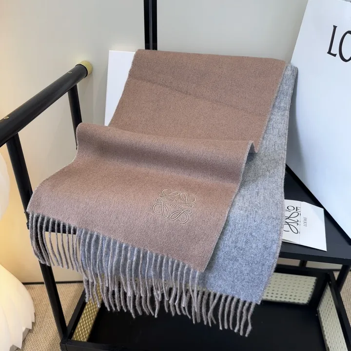 スーパーコピー ロエベ マフラー