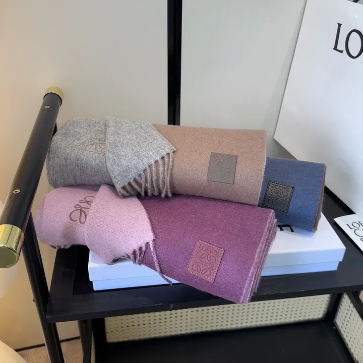 スーパーコピー ロエベ マフラー