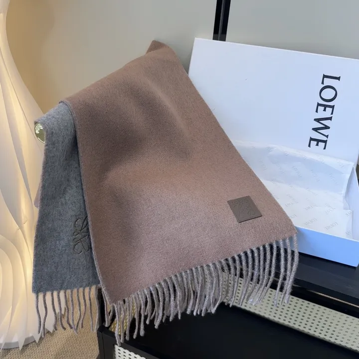 スーパーコピー ロエベ マフラー