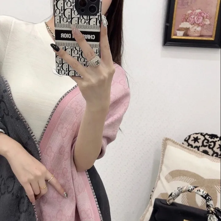 スーパーコピー グッチ マフラー