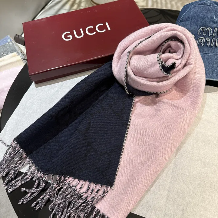 スーパーコピー グッチ マフラー