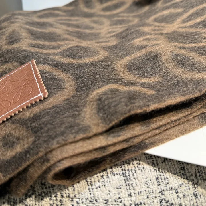 スーパーコピー ロエベ マフラー