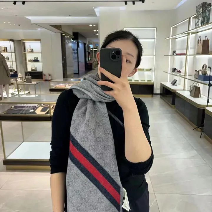 スーパーコピー ルイヴィトン マフラー