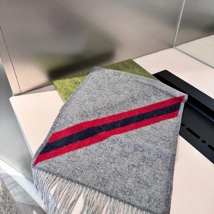 スーパーコピー ルイヴィトン マフラー