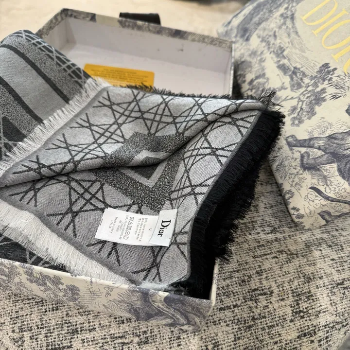 スーパーコピー グッチ マフラー