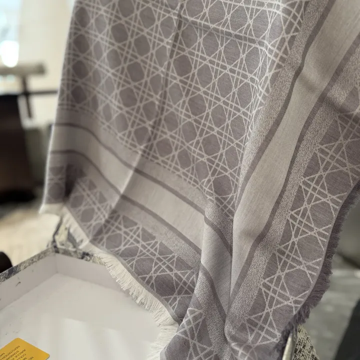 スーパーコピー グッチ マフラー