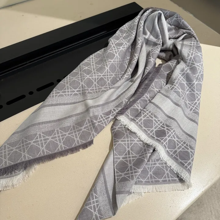 スーパーコピー グッチ マフラー