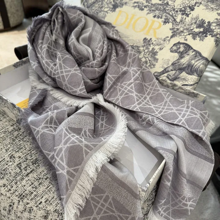 スーパーコピー グッチ マフラー