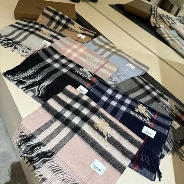 スーパーコピー バーバリー ス マフラー