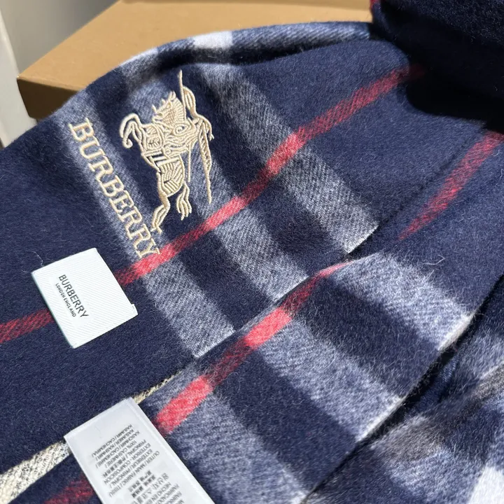 スーパーコピー バーバリー ス マフラー