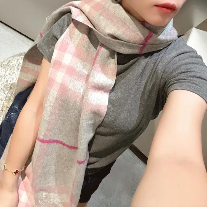 スーパーコピー バーバリー ス マフラー