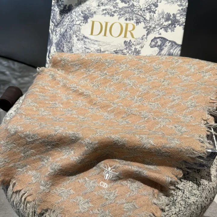 スーパーコピー グッチ マフラー