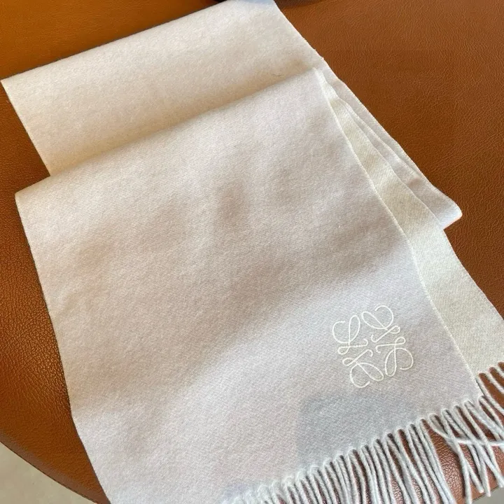 スーパーコピー ロエベ マフラー