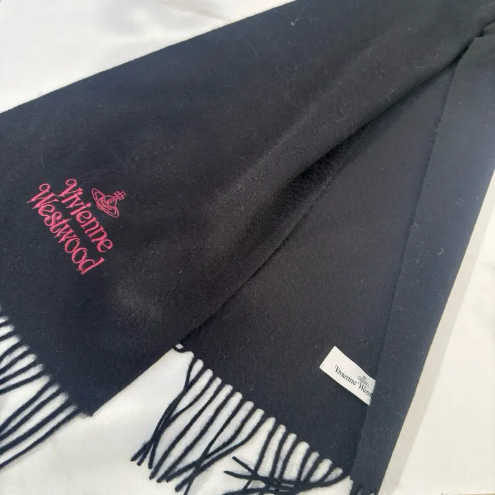 スーパーコピー ミュウミュウ マフラー