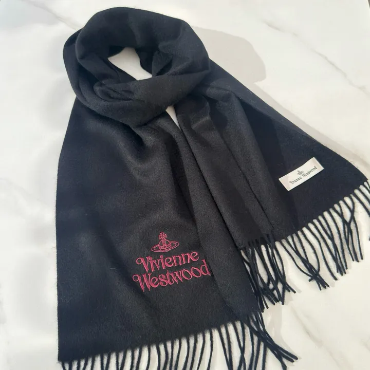 スーパーコピー ミュウミュウ マフラー