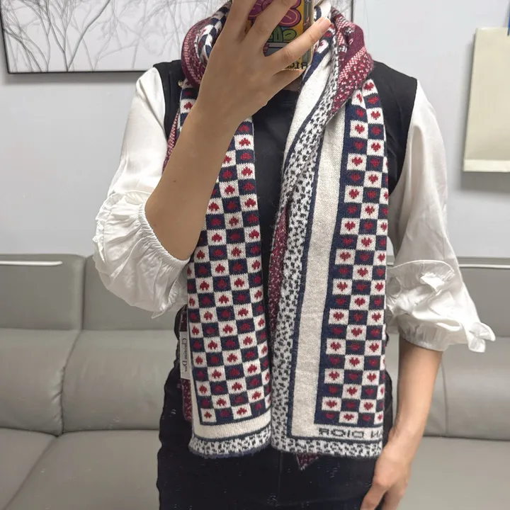 スーパーコピー ディオール マフラー