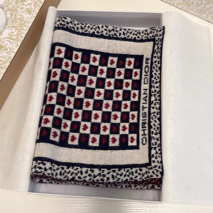 スーパーコピー ディオール マフラー