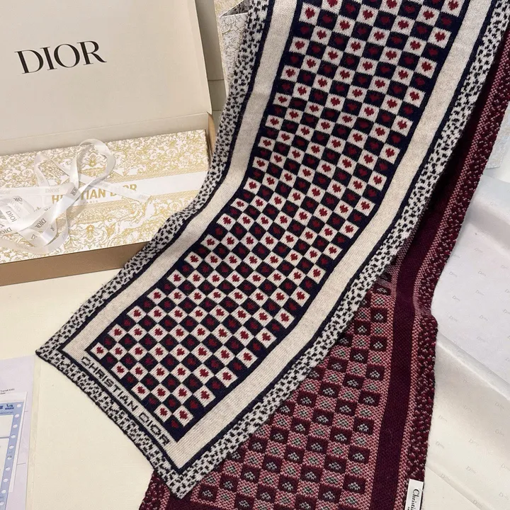 スーパーコピー ディオール マフラー