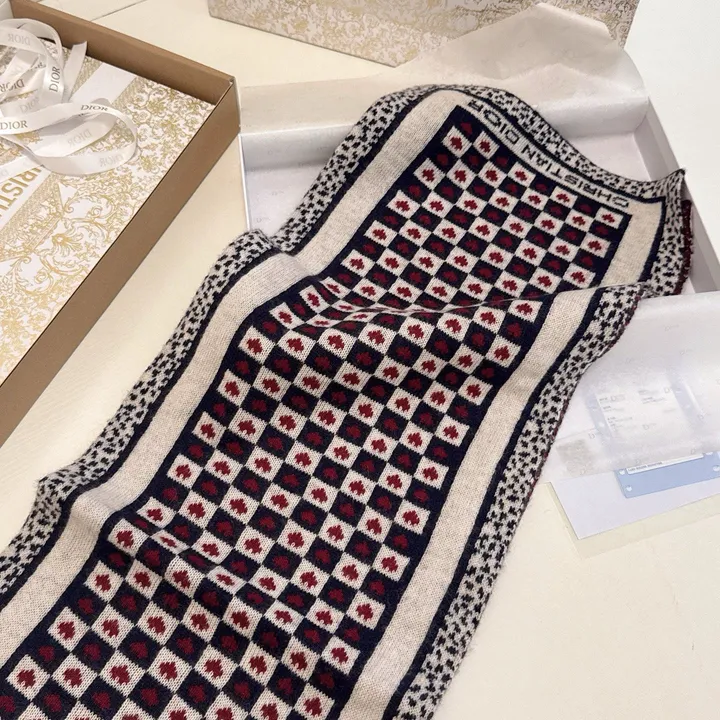 スーパーコピー ディオール マフラー