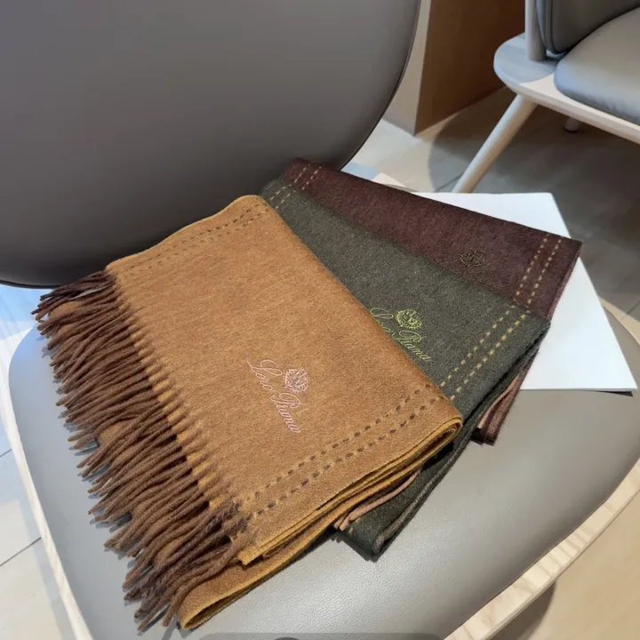 スーパーコピー カルティエ マフラー