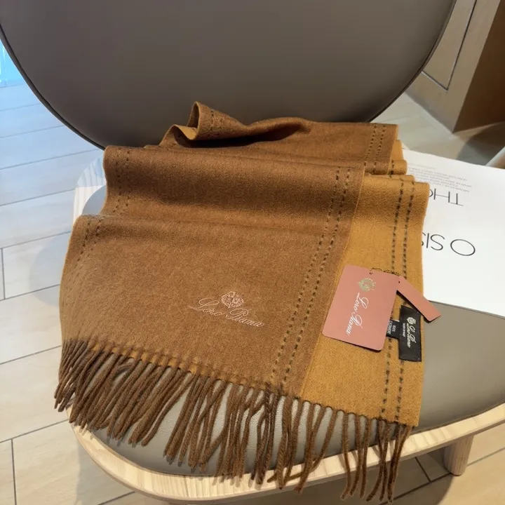 スーパーコピー カルティエ マフラー