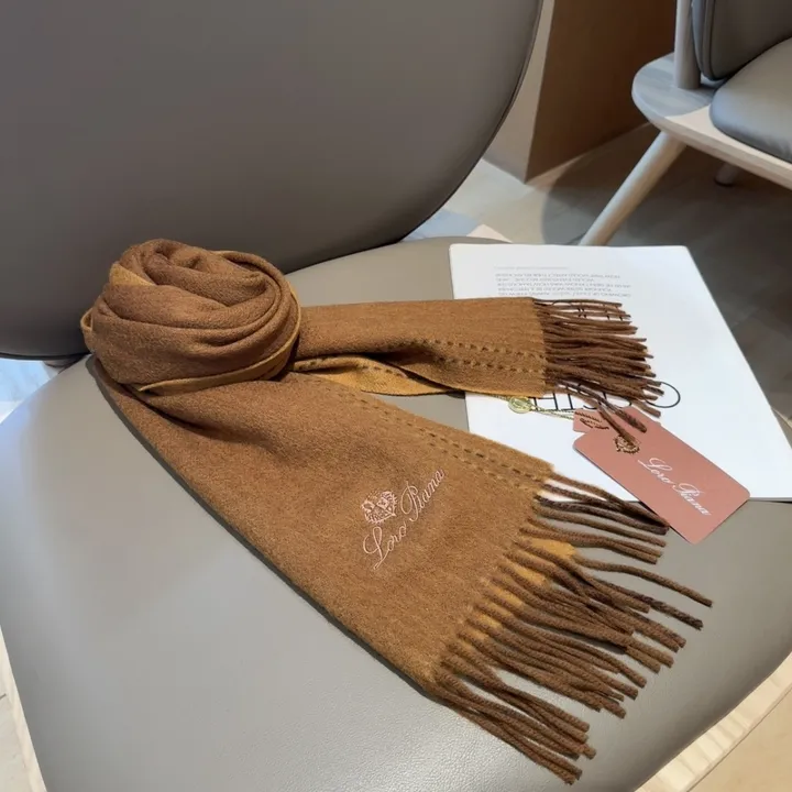 スーパーコピー カルティエ マフラー