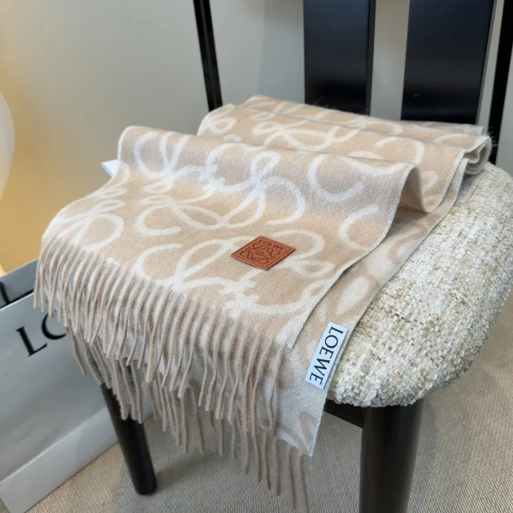 スーパーコピー ロエベ マフラー