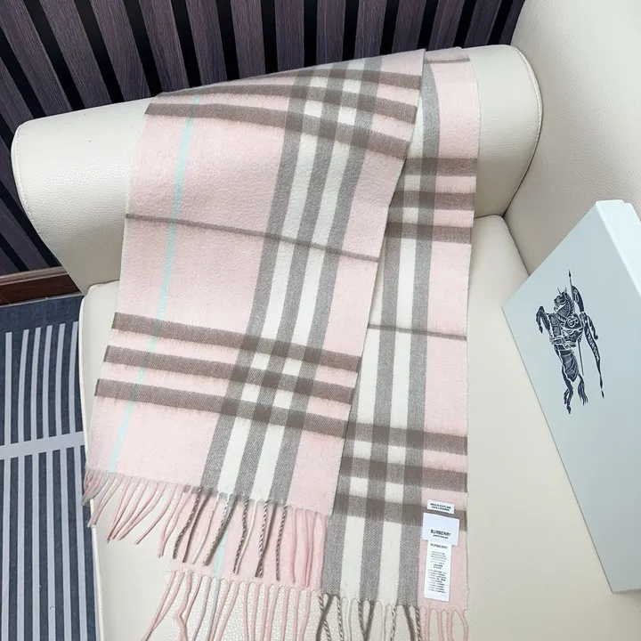 スーパーコピー バーバリー ス マフラー