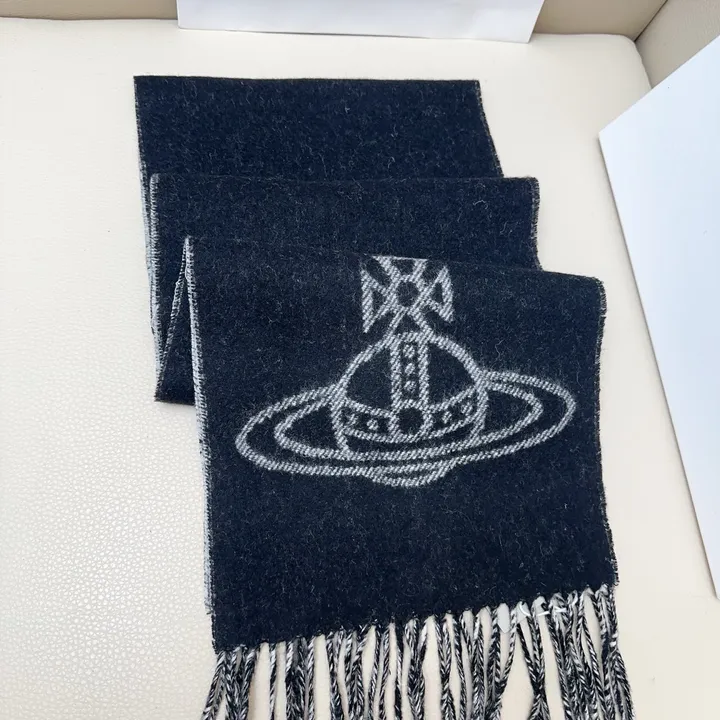 スーパーコピー ヴィヴィアン・ウエストウッド マフラー