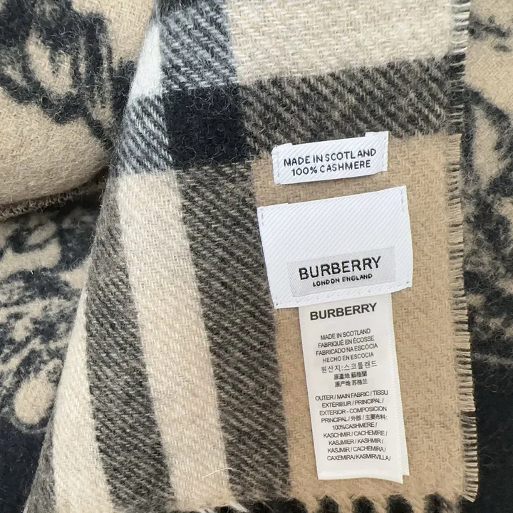 スーパーコピー バーバリー ス マフラー