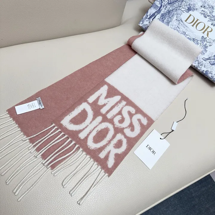 スーパーコピー ディオール マフラー