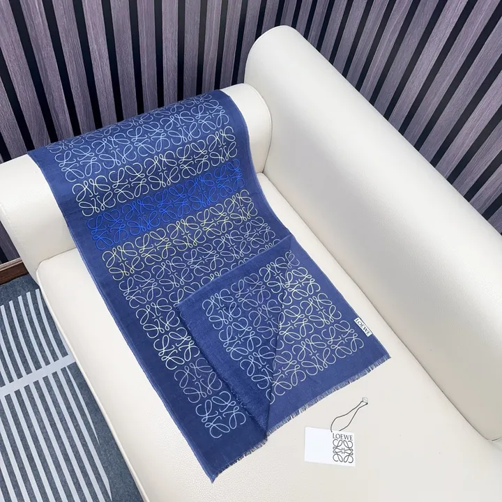 スーパーコピー ロエベ マフラー