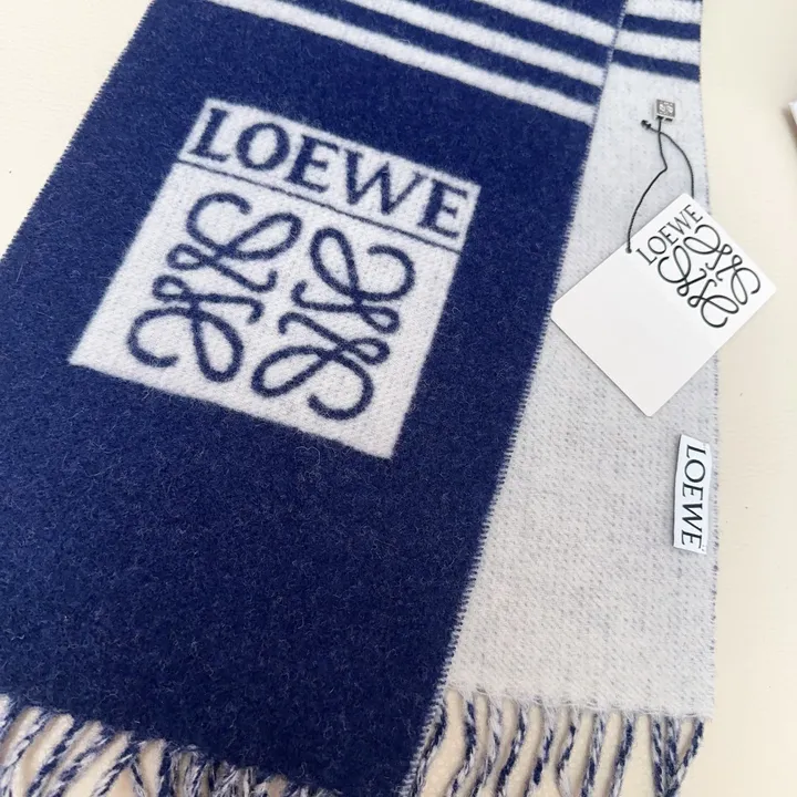 スーパーコピー ロエベ マフラー