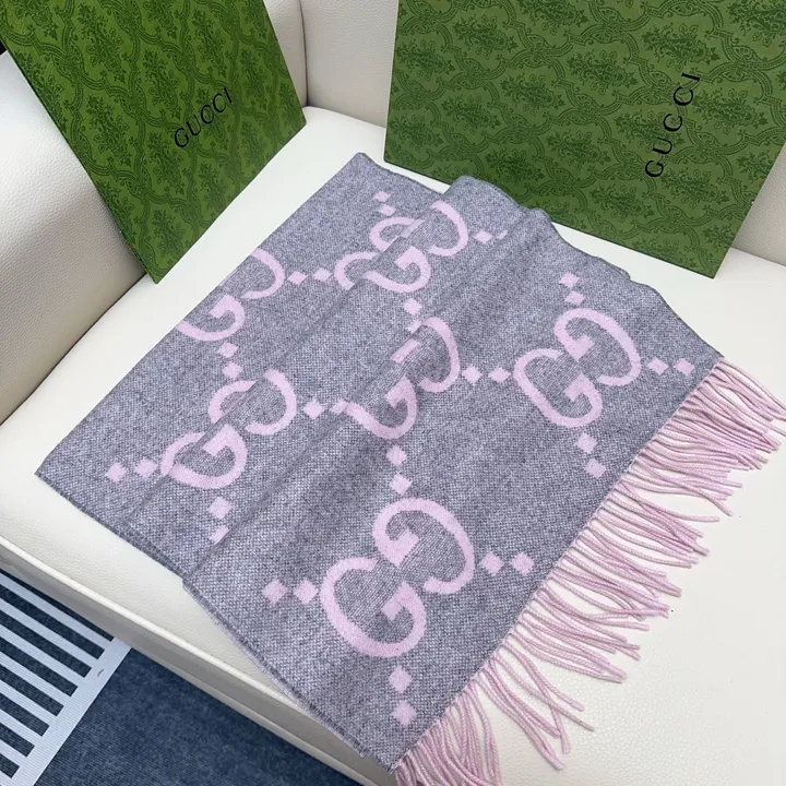 スーパーコピー グッチ マフラー