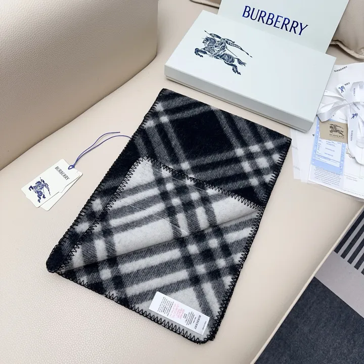 スーパーコピー バーバリー ス マフラー