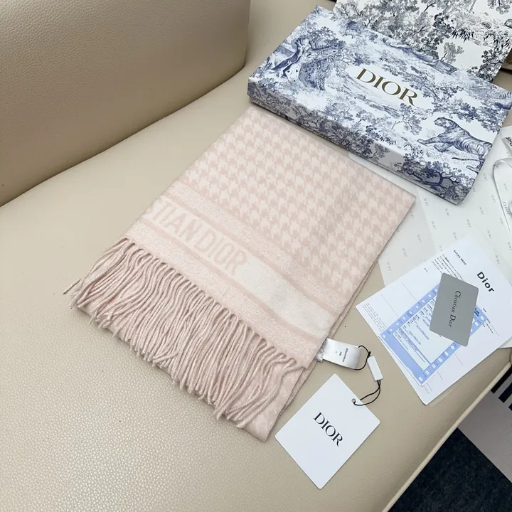 スーパーコピー ディオール マフラー