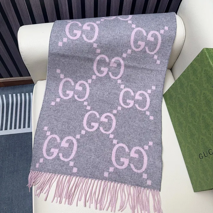 スーパーコピー グッチ マフラー