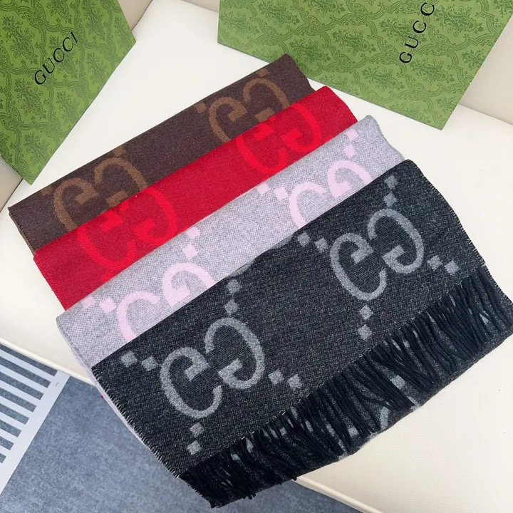 スーパーコピー グッチ マフラー