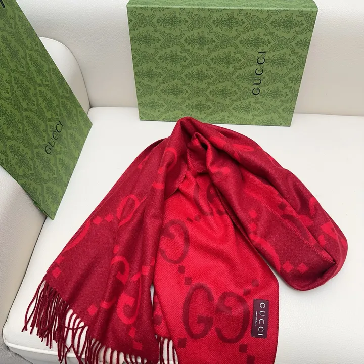 スーパーコピー グッチ マフラー