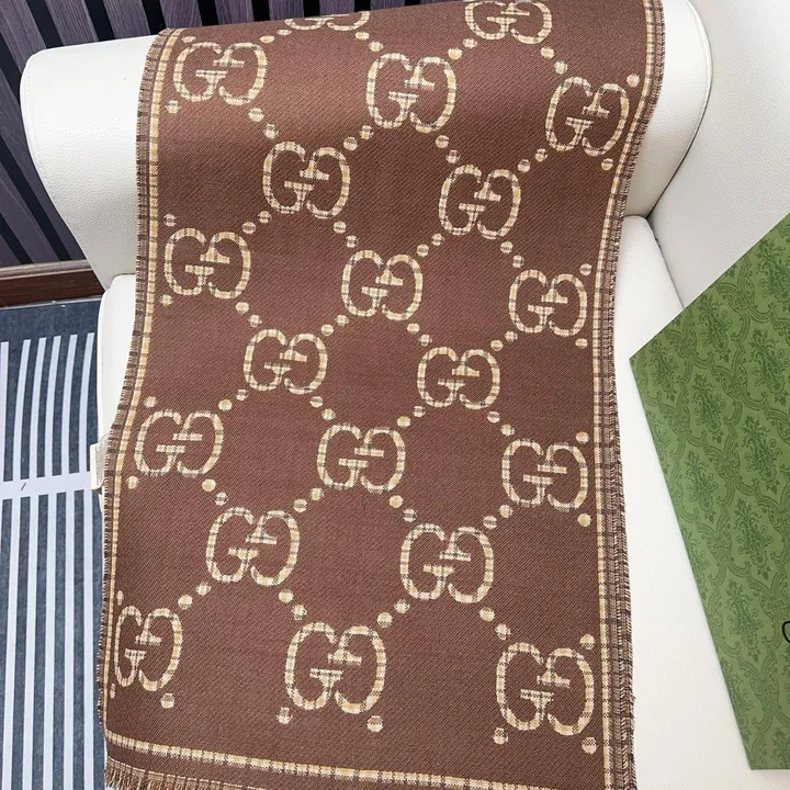 スーパーコピー グッチ マフラー