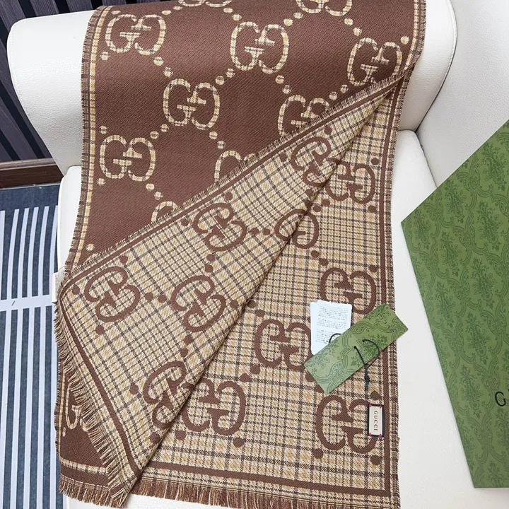 スーパーコピー グッチ マフラー