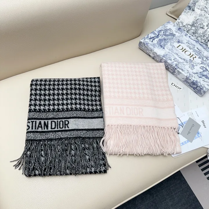 スーパーコピー ディオール マフラー