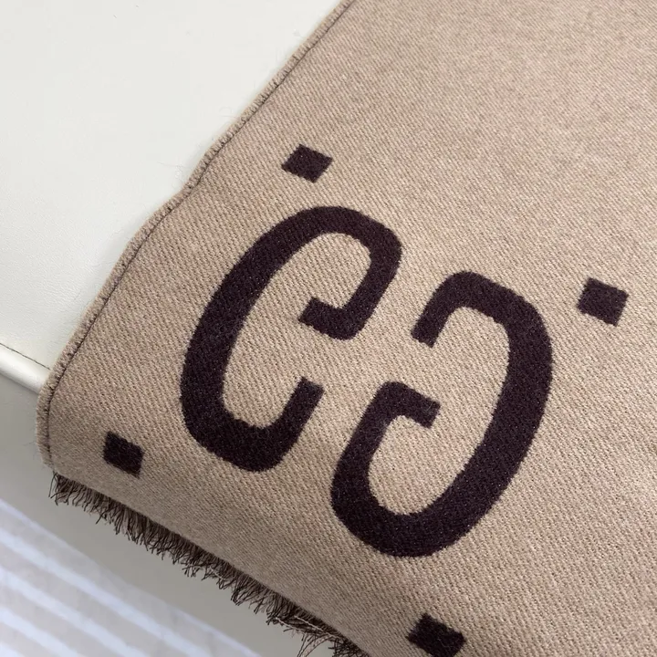 スーパーコピー グッチ マフラー