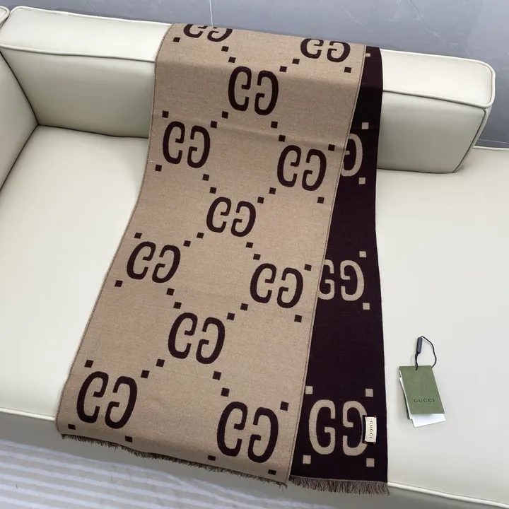 スーパーコピー グッチ マフラー