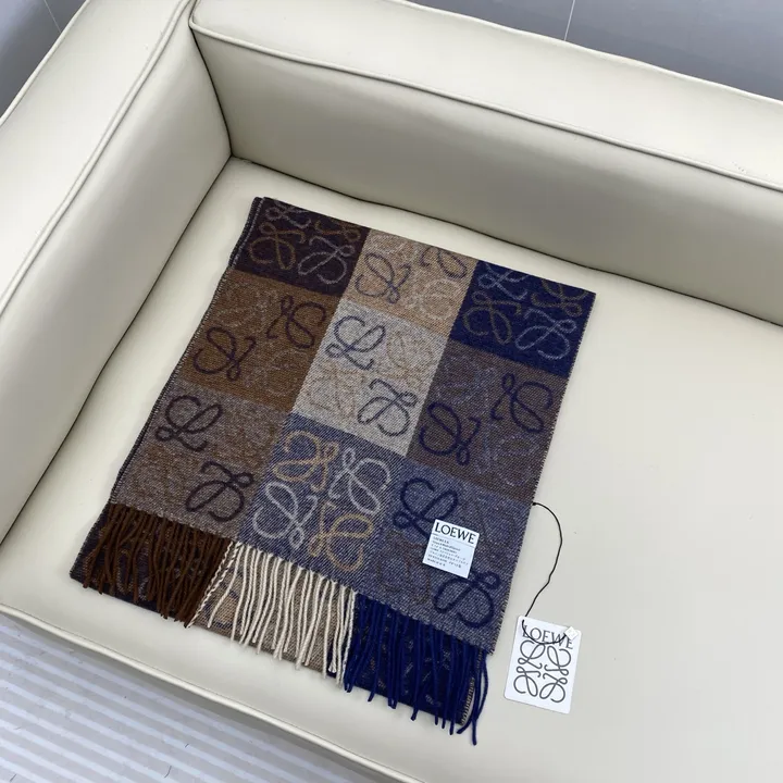 スーパーコピー ロエベ マフラー