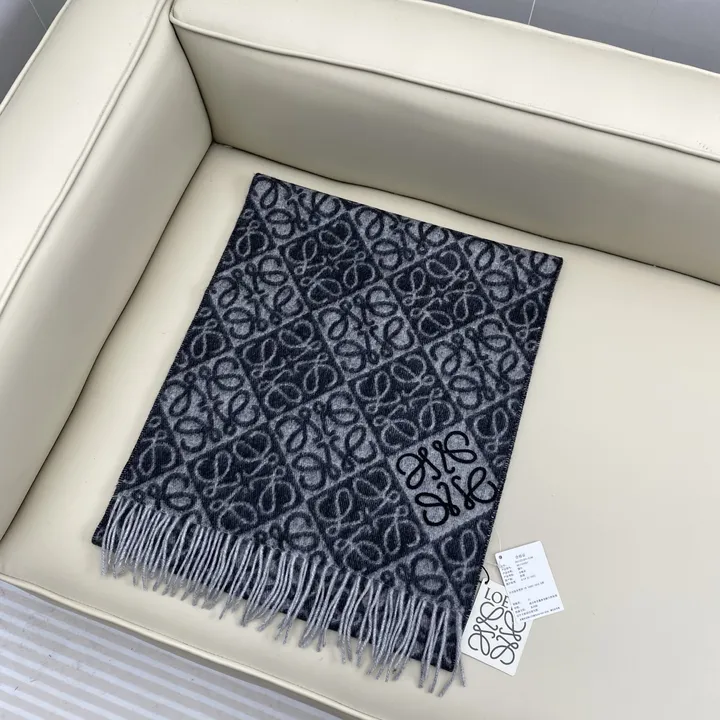 スーパーコピー ロエベ マフラー