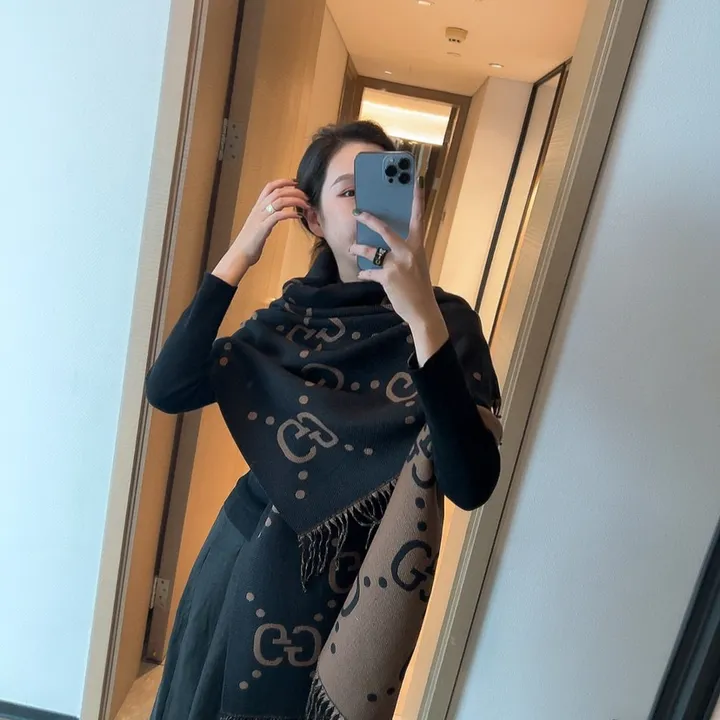 スーパーコピー グッチ マフラー