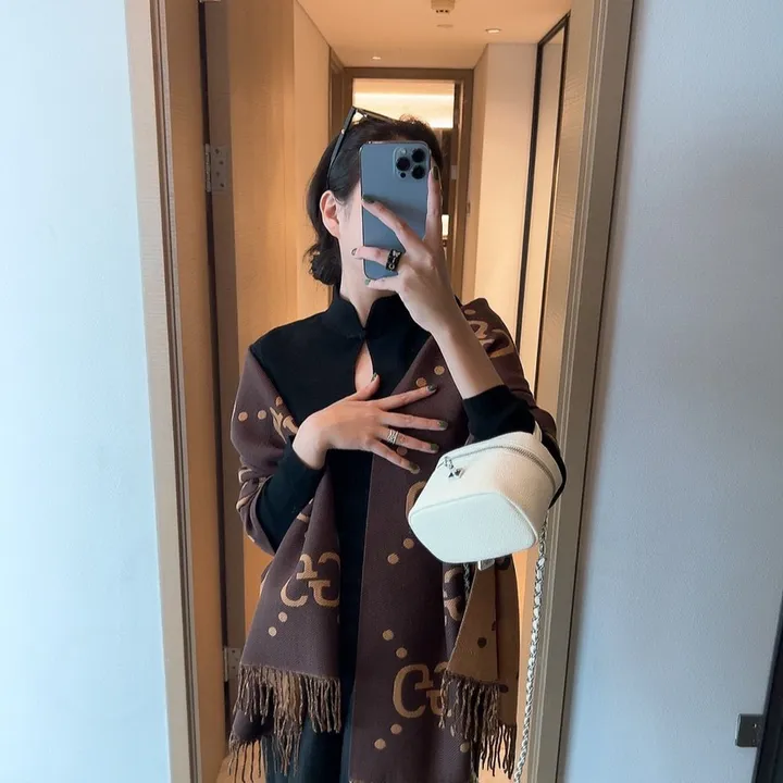 スーパーコピー グッチ マフラー