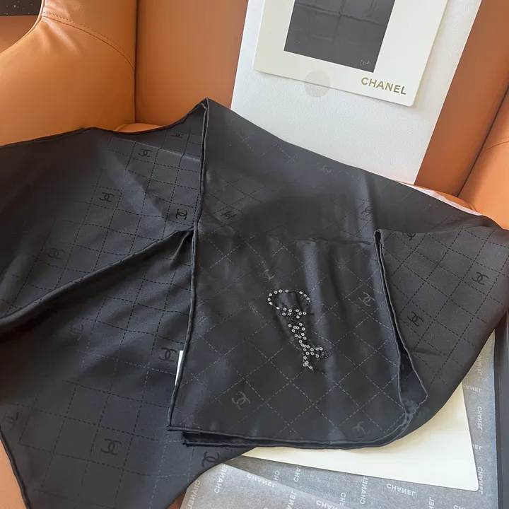 スーパーコピー シャネル マフラー